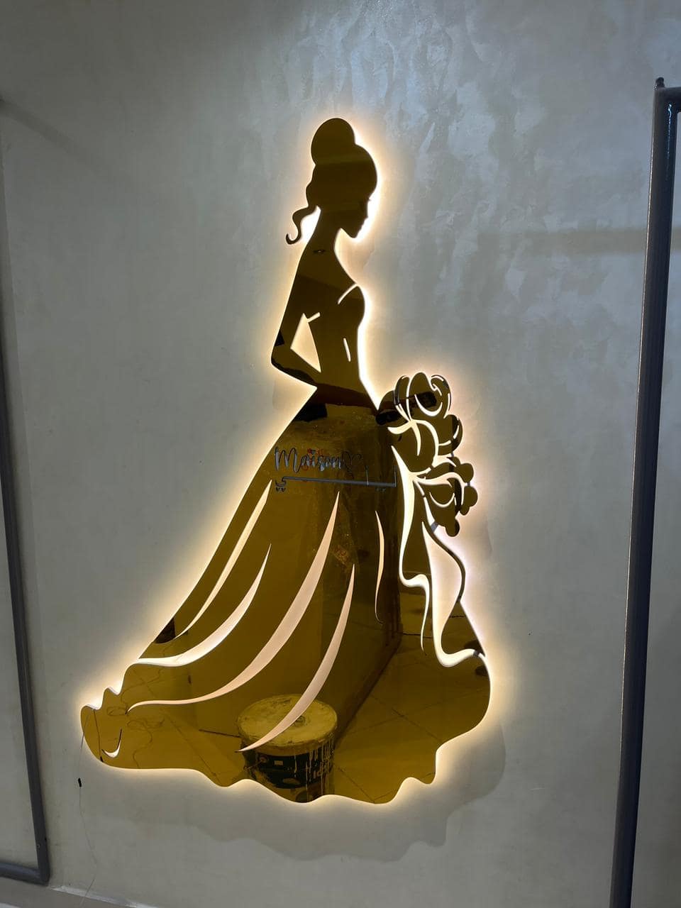 Silhouette Mariée Néon